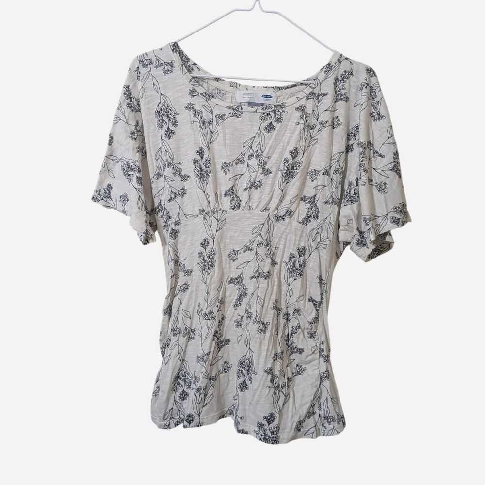 Old Navy Maternity Bat Wing Black & Cream Floral Top